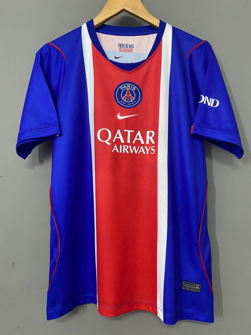 Paris Saint-Germain Home Football Jersey